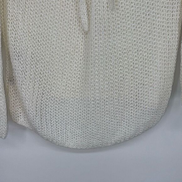 New Together Apparel Crocheted Open Weave Lace-Up Back V-Neck Sweater‎ Cream S/M - Picture 10 of 14